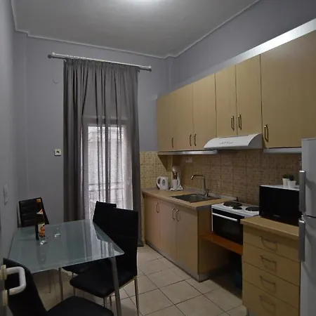 Center Travelers Hostel